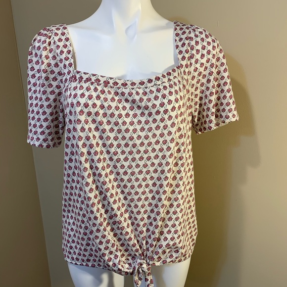 Lucky Brand Tops - Lucky Brand top large short sleeve P20